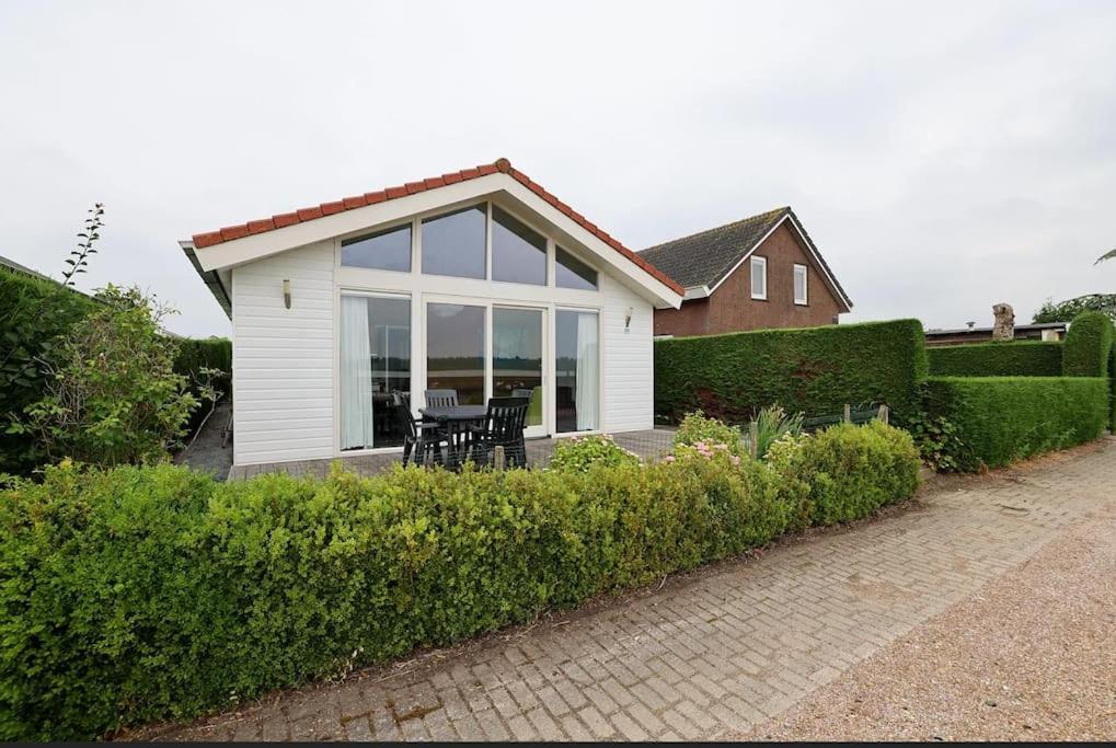 Vakantiehuis De Wilgenroos Villa Wervershoof Exterior photo